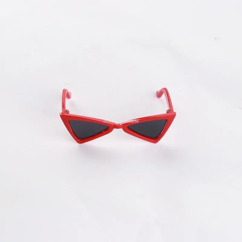 Pet Products Lovely Vintage Triangle Cat Sunglasses Reflection Eye Wear Glasses for Small Dog Cat Pets Photos Props Accessories