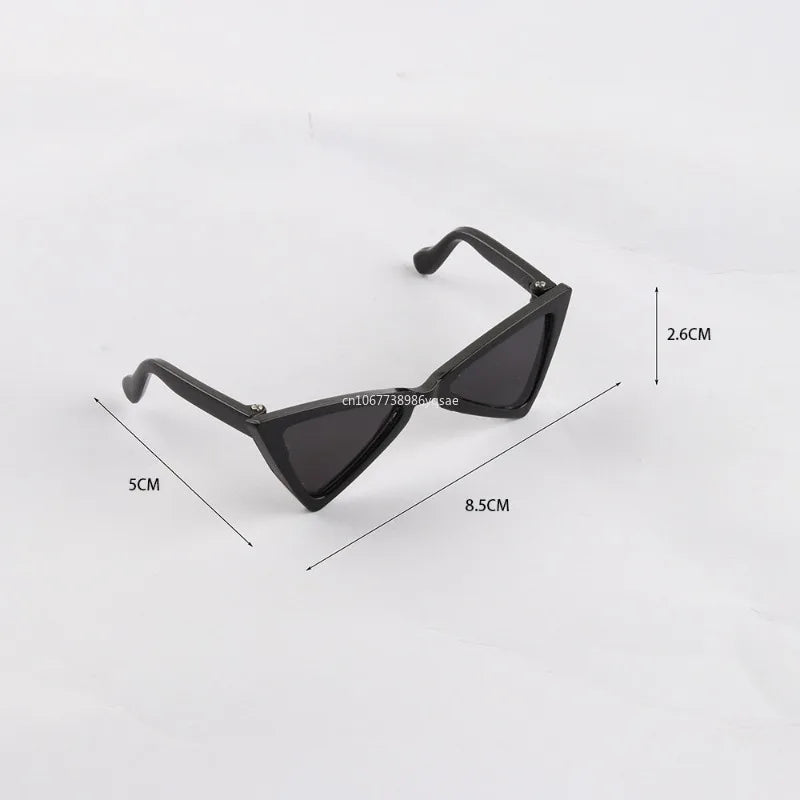 Pet Products Lovely Vintage Triangle Cat Sunglasses Reflection Eye Wear Glasses for Small Dog Cat Pets Photos Props Accessories